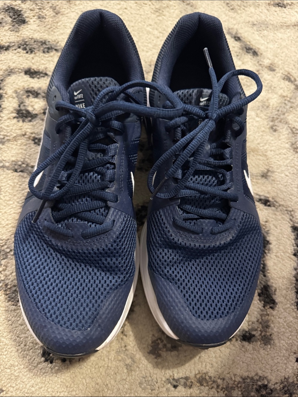 Nike Men's Navy and White Athletic Running Shoes